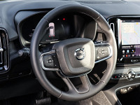 Volvo EX40 Single Motor Extended Range - SUV/Off-road - Schwarz - Gebrauchtwagen - Bild 9
