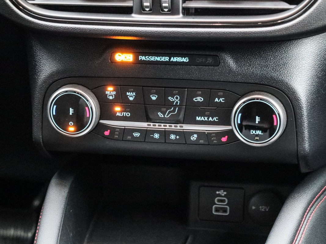 Ford Kuga ST-Line X - SUV/Off-road - Weiss - Gebrauchtwagen - Bild 9