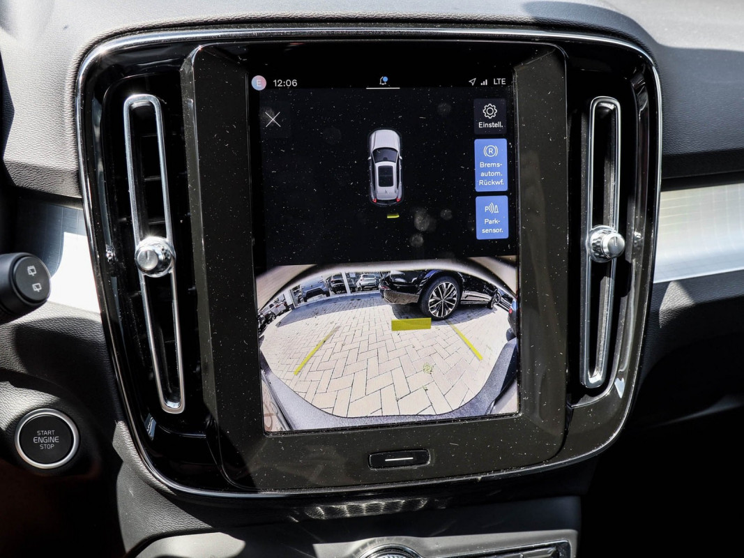 Volvo XC40 B3 (B) - SUV/Off-road - Weiss - Gebrauchtwagen - Bild 11