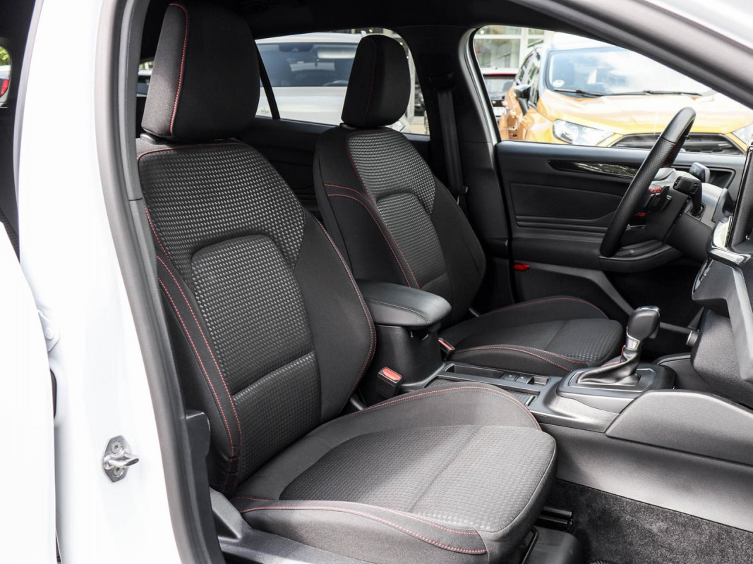 Ford Focus Turnier 1.0 EcoBoost - Kombi - Weiss - Gebrauchtwagen - Bild 6