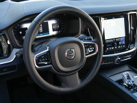 Volvo V60 CC - Kombi - Schwarz - Gebrauchtwagen - Bild 9