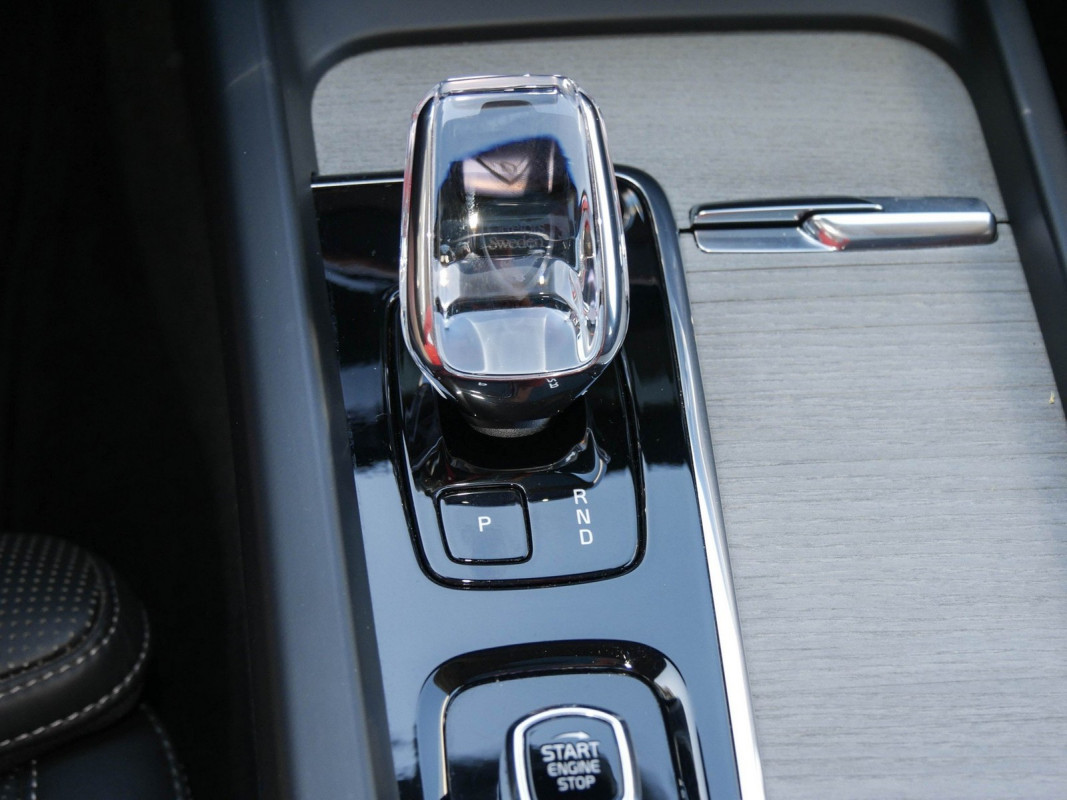 Volvo V60 CC - Kombi - Schwarz - Gebrauchtwagen - Bild 10