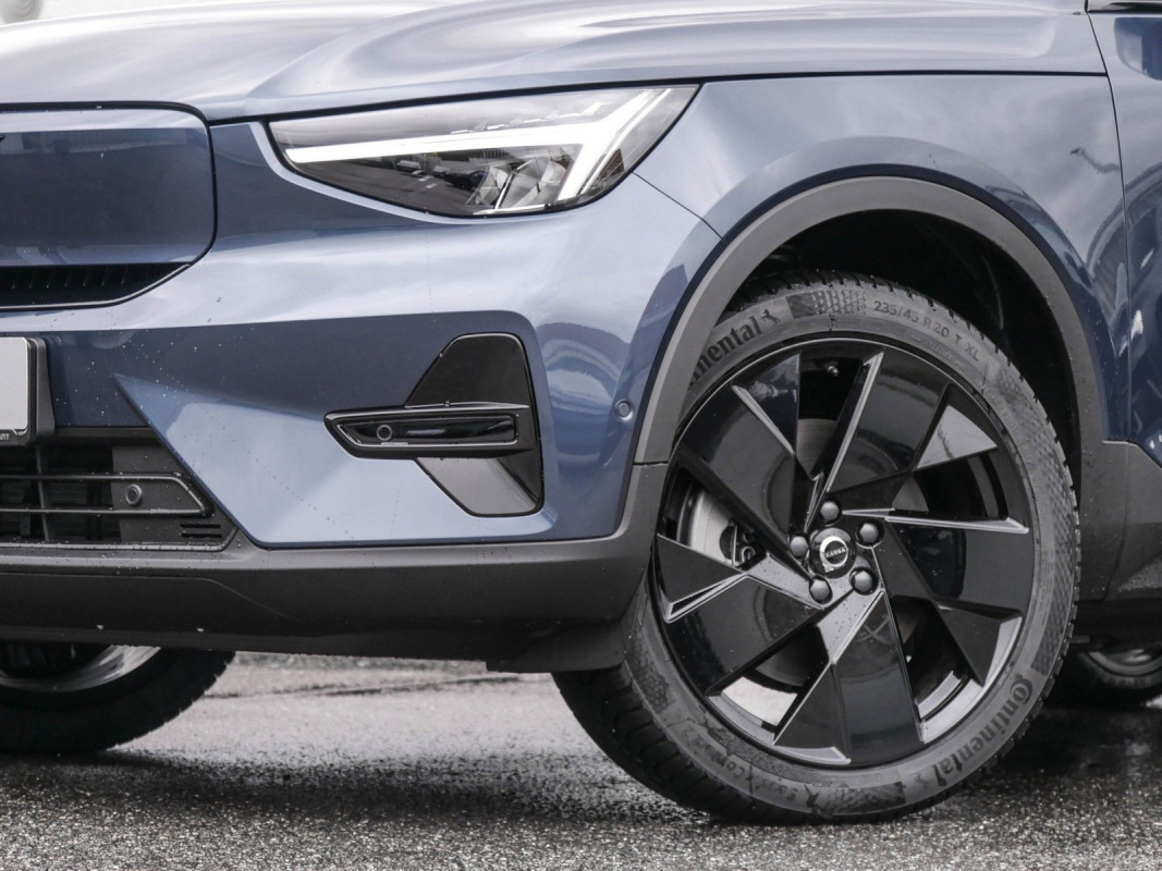 Volvo EX40 - SUV/Off-road - Blau - Gebrauchtwagen - Bild 5