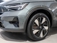 Volvo EX40 Plus Extended Range - SUV/Off-road - Grün - Neuwagen - Bild 5