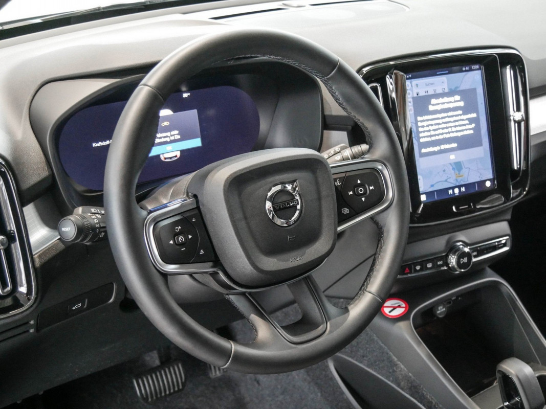 Volvo XC40 - SUV/Off-road - Silber - Gebrauchtwagen - Bild 9