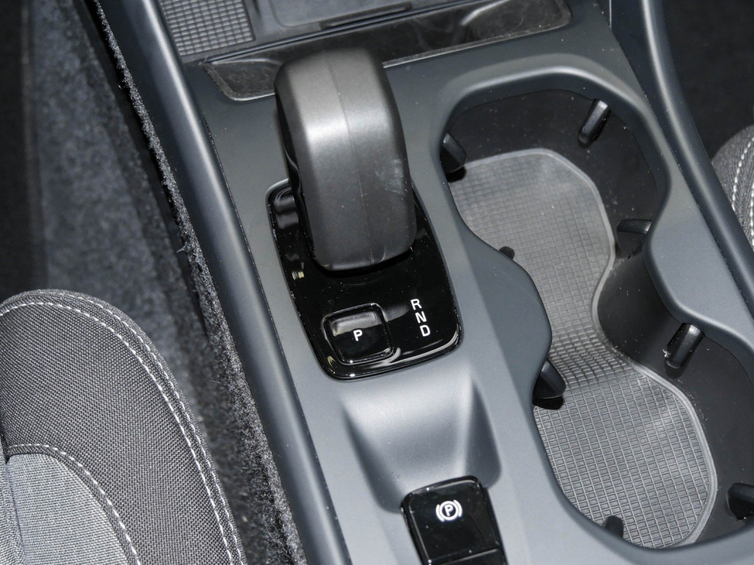 Volvo XC40 - SUV/Off-road - Silber - Gebrauchtwagen - Bild 10