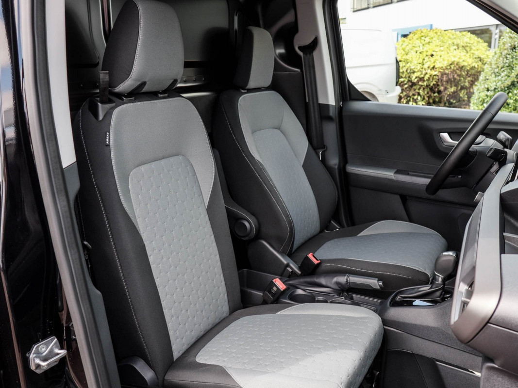 Ford Transit Courier Kastenwagen - Nutzfahrzeug - Schwarz - Neuwagen - Bild 6