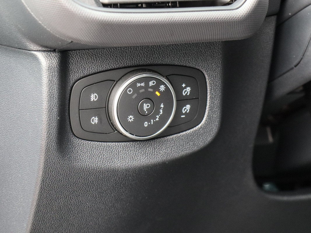 Ford Transit Courier Kastenwagen ELEKTRO - Nutzfahrzeug - Weiss - Gebrauchtwagen - Bild 12