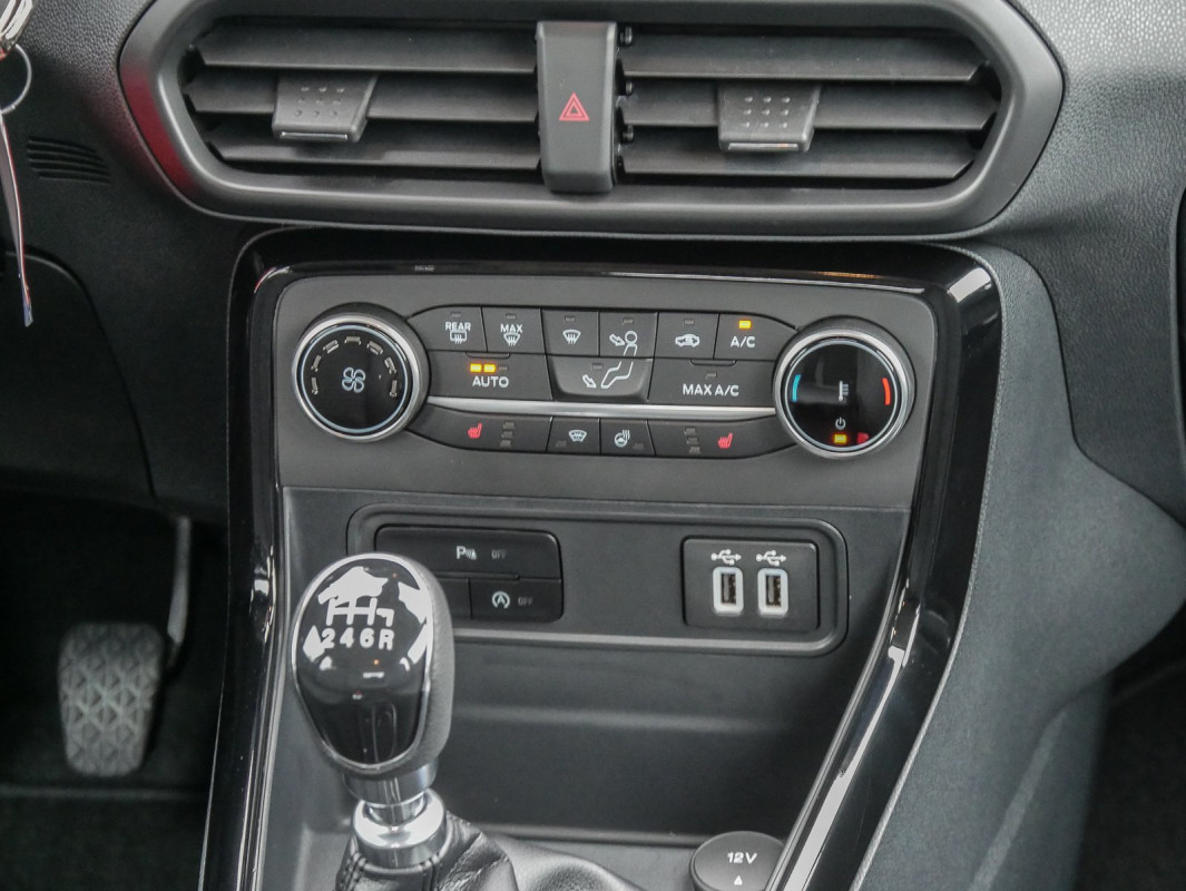 Ford EcoSport - SUV/Off-road - Grau - Gebrauchtwagen - Bild 9
