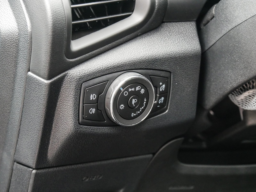 Ford EcoSport - SUV/Off-road - Grau - Gebrauchtwagen - Bild 15