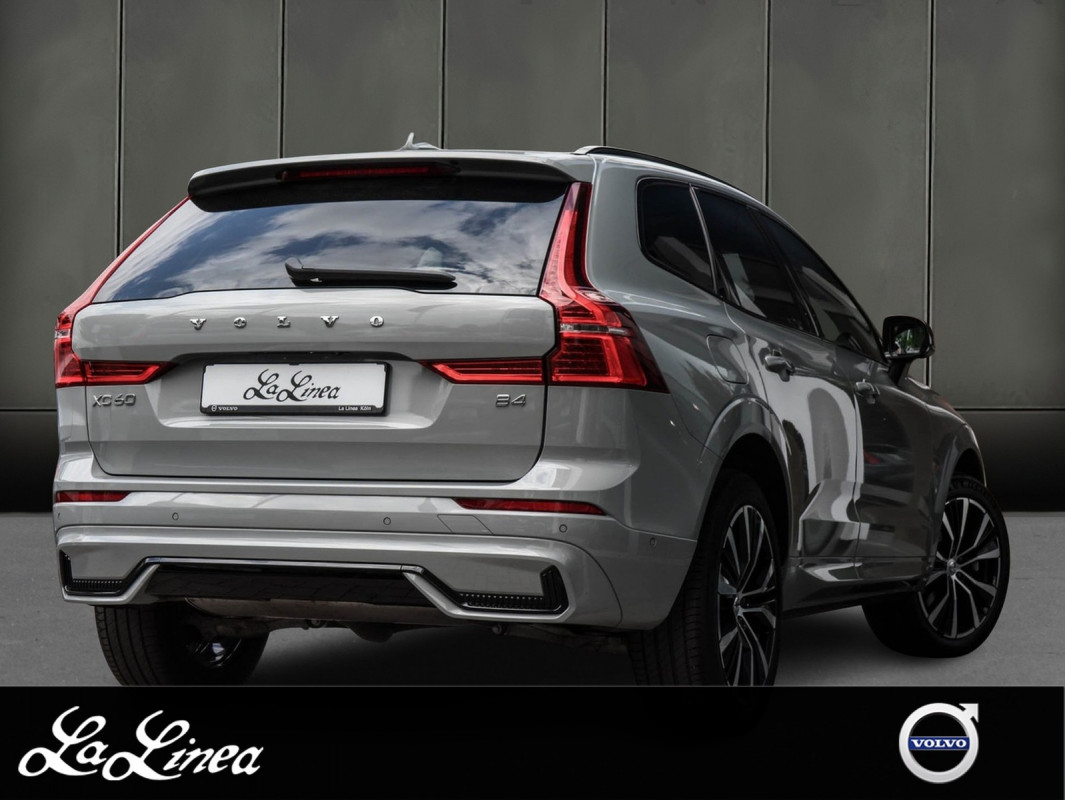 Volvo XC60 B4 - SUV/Off-road - Grau - Gebrauchtwagen - Bild 2