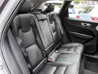Volvo XC60 B4 - SUV/Off-road - Grau - Gebrauchtwagen - Bild 4