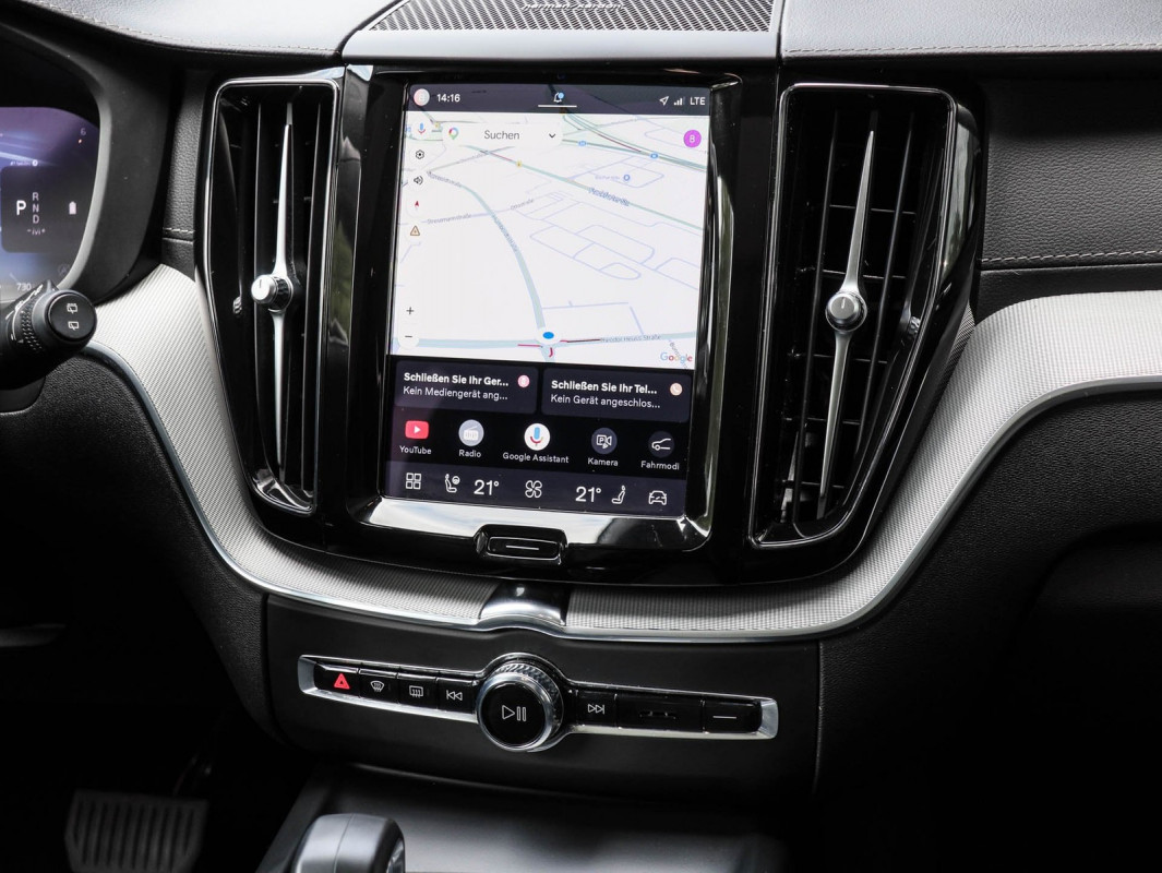Volvo XC60 B4 - SUV/Off-road - Grau - Gebrauchtwagen - Bild 9
