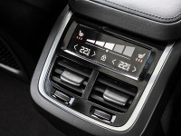 Volvo XC60 B4 - SUV/Off-road - Grau - Gebrauchtwagen - Bild 15