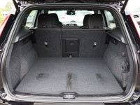 Volvo XC40 B3 (B) - SUV/Off-road - Schwarz - Gebrauchtwagen - Bild 11