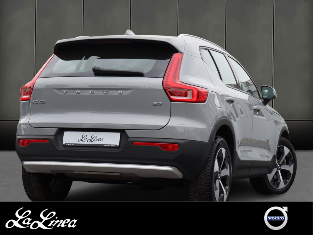 Volvo XC40 B3 Core - SUV/Off-road - Grau - Gebrauchtwagen - Bild 2
