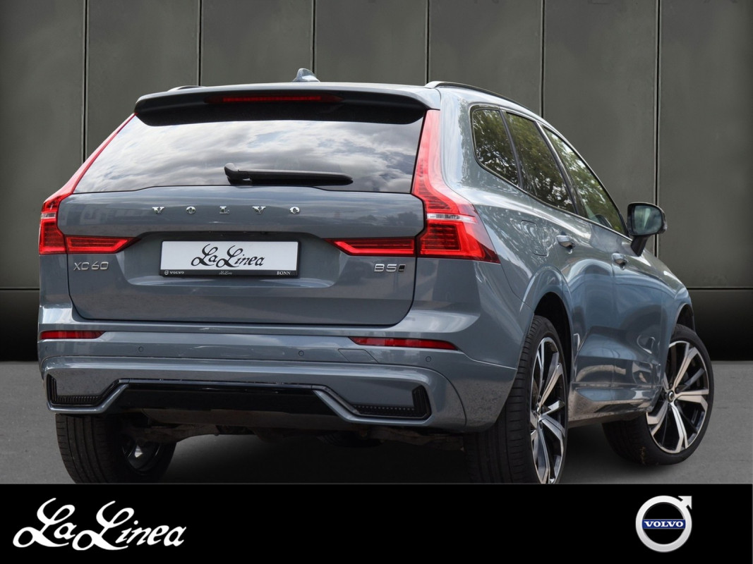 Volvo XC60 B5 Diesel - SUV/Off-road - Grau - Gebrauchtwagen - Bild 2
