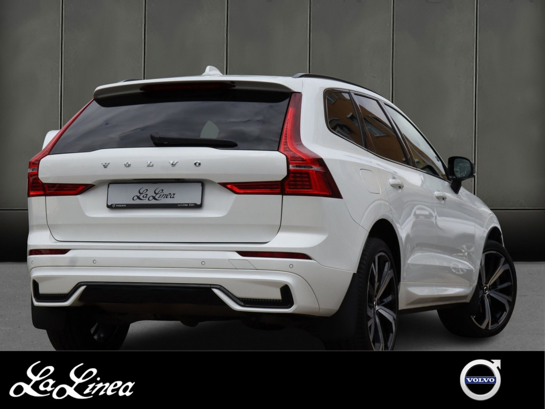 Volvo XC60 B4 Diesel AWD - SUV/Off-road - Weiss - Gebrauchtwagen - Bild 2