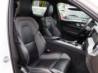 Volvo XC60 B4 Diesel AWD - SUV/Off-road - Weiss - Gebrauchtwagen - Bild 6