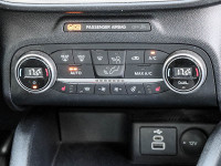 Ford Kuga - SUV/Off-road - Blau - Gebrauchtwagen - Bild 9