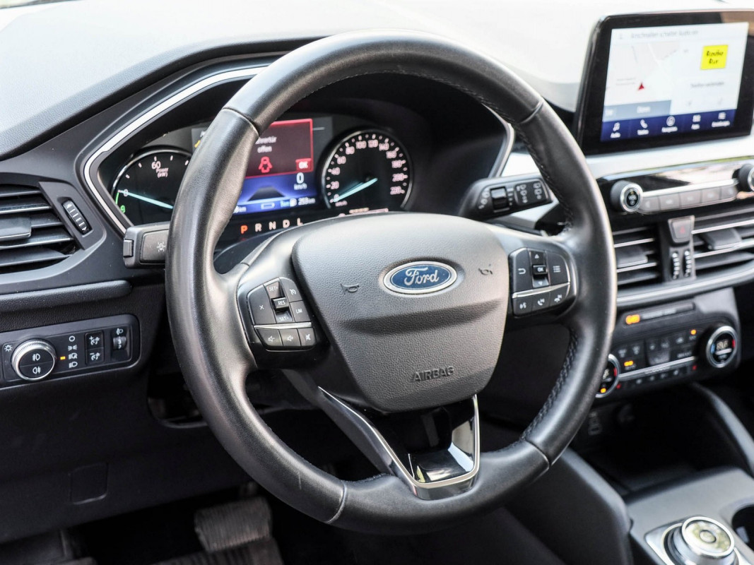 Ford Kuga - SUV/Off-road - Blau - Gebrauchtwagen - Bild 10