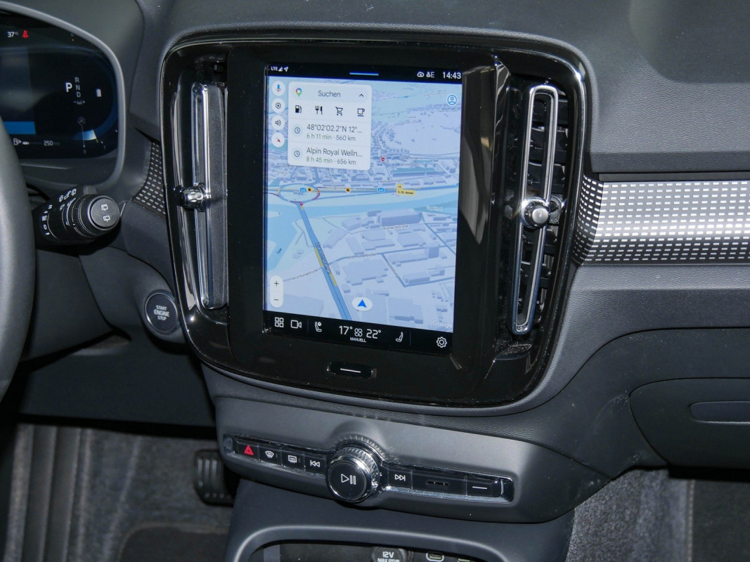 Volvo XC40 - SUV/Off-road - Schwarz - Gebrauchtwagen - Bild 7