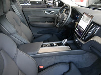 Volvo XC60 - SUV/Off-road - Grau - Gebrauchtwagen - Bild 3