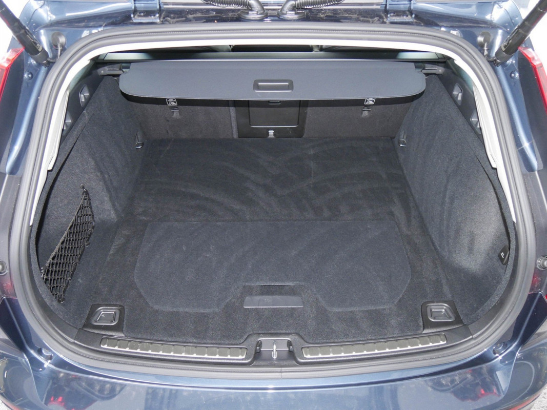 Volvo V60 - Kombi - Blau - Gebrauchtwagen - Bild 9