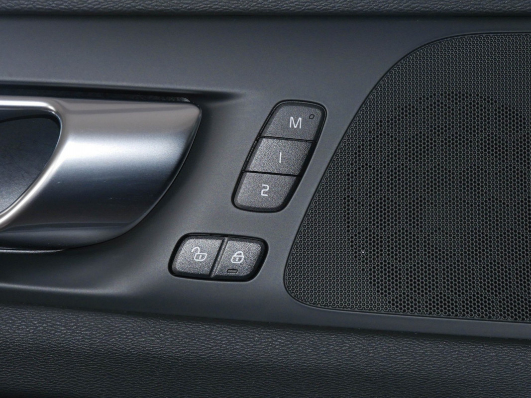 Volvo V60 - Kombi - Blau - Gebrauchtwagen - Bild 14