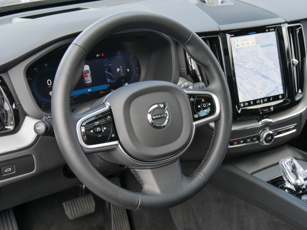 Volvo XC60 - SUV/Off-road - Schwarz - Gebrauchtwagen - Bild 9