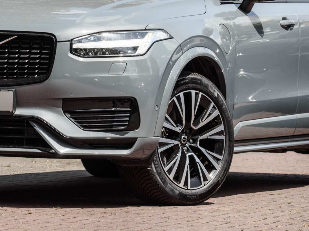 Volvo XC90 T8 - SUV/Off-road - Grau - Gebrauchtwagen - Bild 5