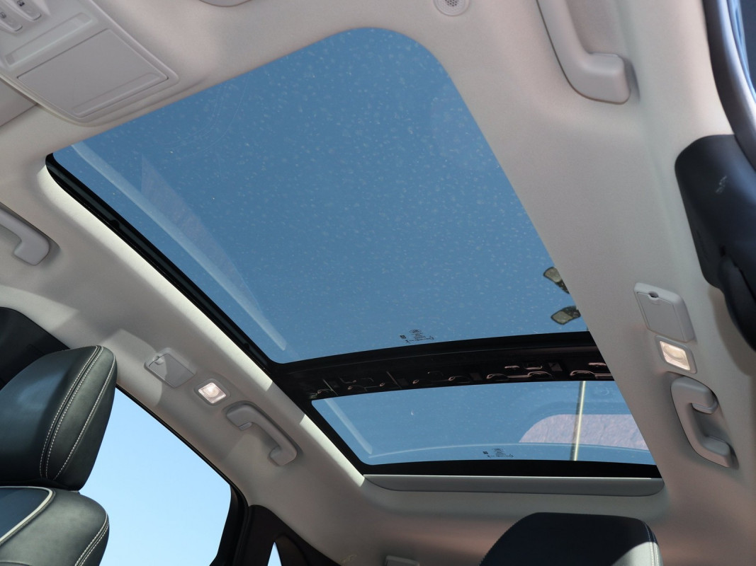 Ford Kuga - SUV/Off-road - Blau - Gebrauchtwagen - Bild 13