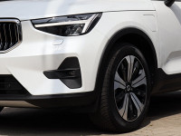 Volvo XC40 T4 Recharge - SUV/Off-road - Weiss - Gebrauchtwagen - Bild 5