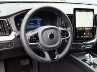 Volvo XC60 T8 AWD - SUV/Off-road - Schwarz - Gebrauchtwagen - Bild 9