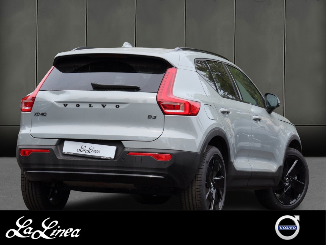 Volvo XC40 B3 - SUV/Off-road - Grau - Gebrauchtwagen - Bild 2
