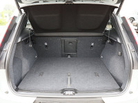Volvo XC40 B3 - SUV/Off-road - Grau - Gebrauchtwagen - Bild 10