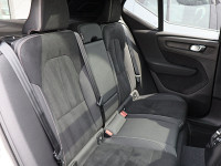 Volvo XC40 T4 Recharge - SUV/Off-road - Weiss - Gebrauchtwagen - Bild 4