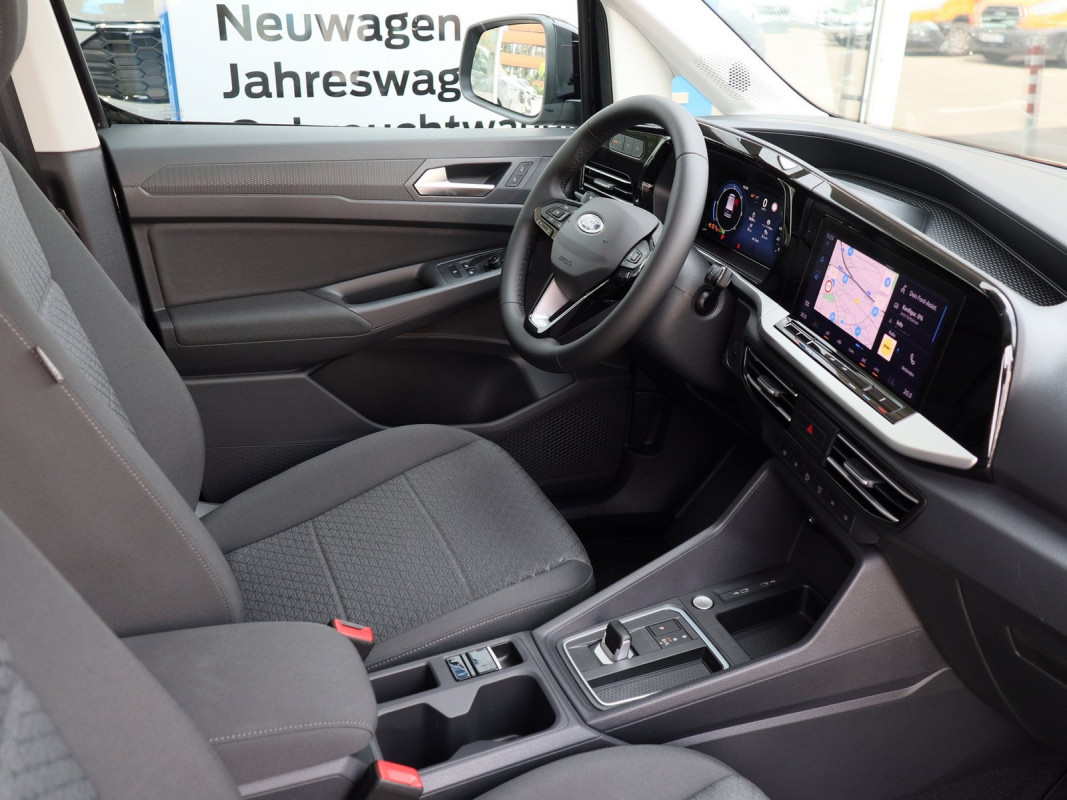 Ford Grand Tourneo Connect - Van/Minibus - Schwarz - Neuwagen - Bild 3
