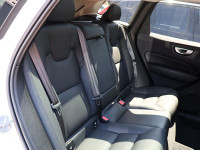 Volvo XC60 B4 (B) Benzin - SUV/Off-road - Weiss - Gebrauchtwagen - Bild 4