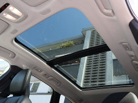 Volvo XC60 B4 (B) Benzin - SUV/Off-road - Weiss - Gebrauchtwagen - Bild 11