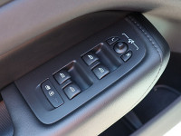 Volvo XC60 B4 (B) Benzin - SUV/Off-road - Weiss - Gebrauchtwagen - Bild 14