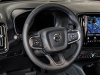 Volvo EX40 Single Motor Extended Range - SUV/Off-road - Schwarz - Gebrauchtwagen - Bild 9