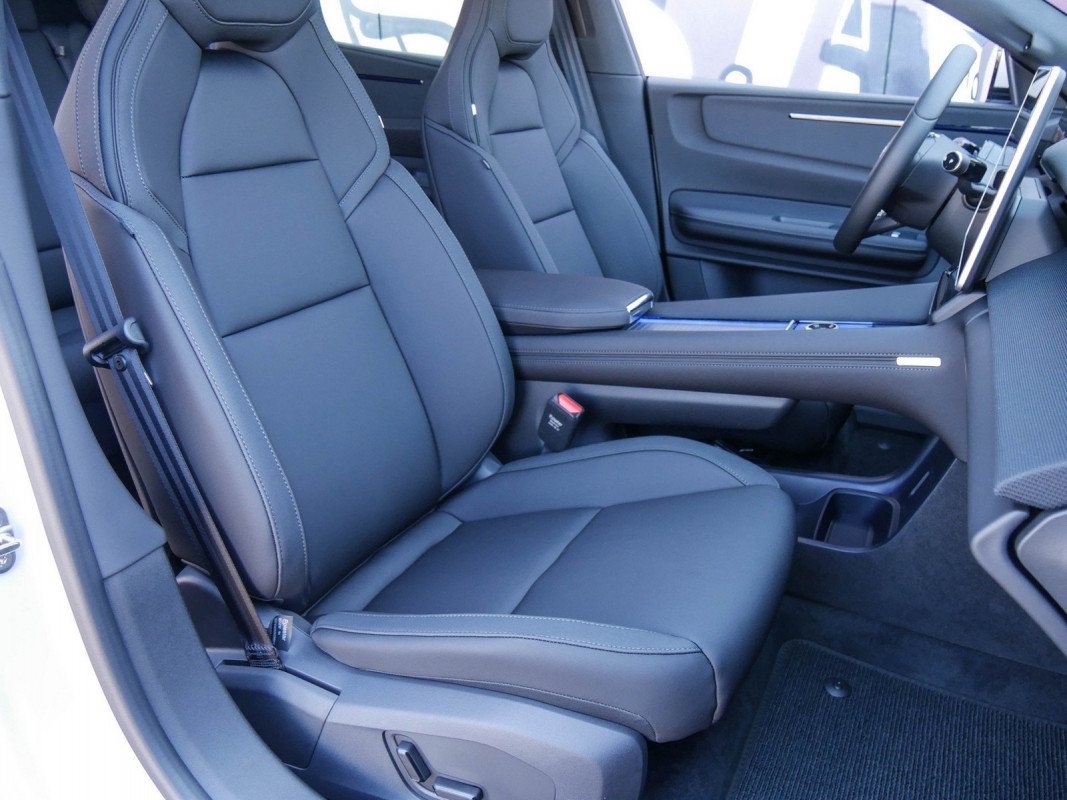 Polestar 4 - Limousine - Grau - Neuwagen - Bild 6