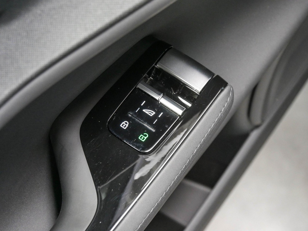 Polestar 3 - SUV/Off-road - Schwarz - Neuwagen - Bild 10