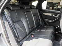 Jaguar F-PACE - SUV/Off-road - Grau - Gebrauchtwagen - Bild 4