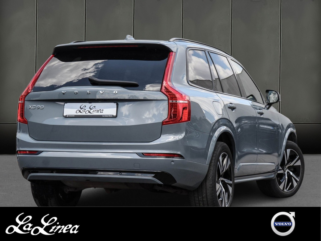 Volvo XC90 R Design Edition Plug-In Hybrid AWD - SUV/Off-road - Grau - Gebrauchtwagen - Bild 2
