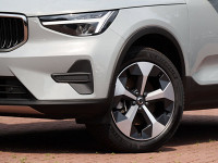 Volvo XC40 B3 - SUV/Off-road - Grau - Gebrauchtwagen - Bild 5