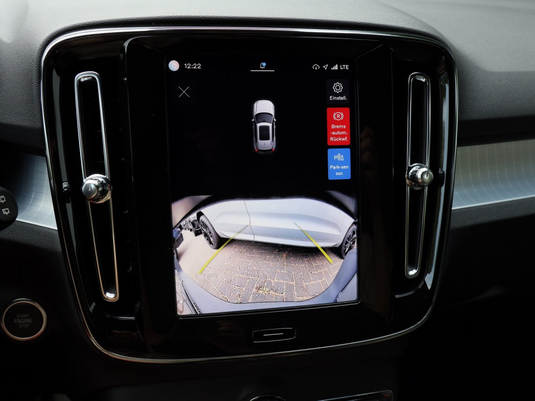 Volvo XC40 B3 - SUV/Off-road - Grau - Gebrauchtwagen - Bild 12