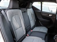 Volvo XC40 B3 - SUV/Off-road - Weiss - Gebrauchtwagen - Bild 4