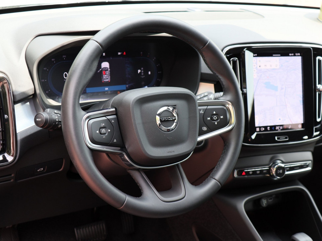 Volvo XC40 B3 - SUV/Off-road - Grau - Gebrauchtwagen - Bild 9